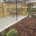 Stone House Апартаменты *