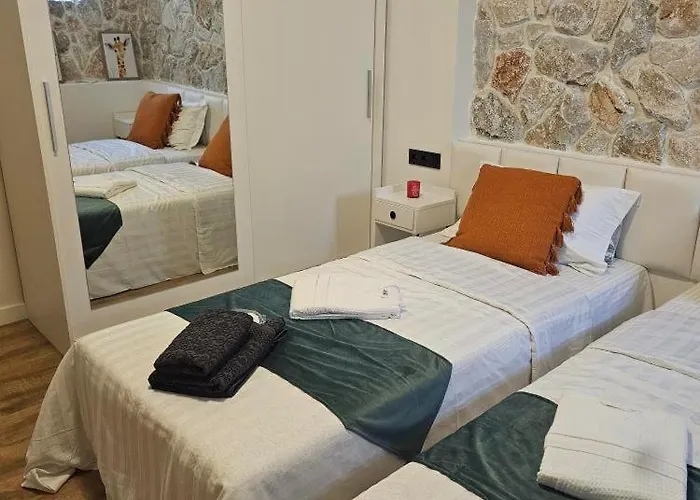 Stone House Daire Kavala