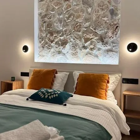 Stone House Кавала