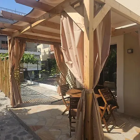 Stone House 公寓